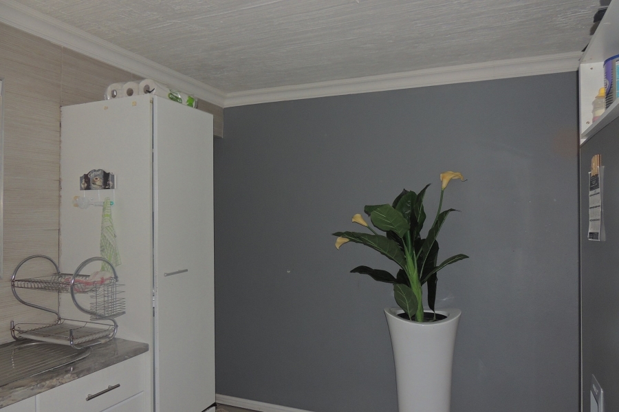 2 Bedroom Property for Sale in Woodlands Western Cape